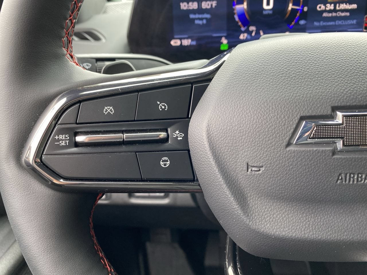 2025 Chevrolet Silverado EV RST - Max Range