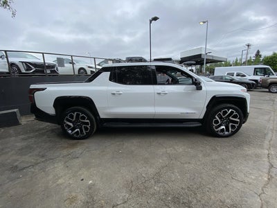 2025 Chevrolet Silverado EV RST - Max Range