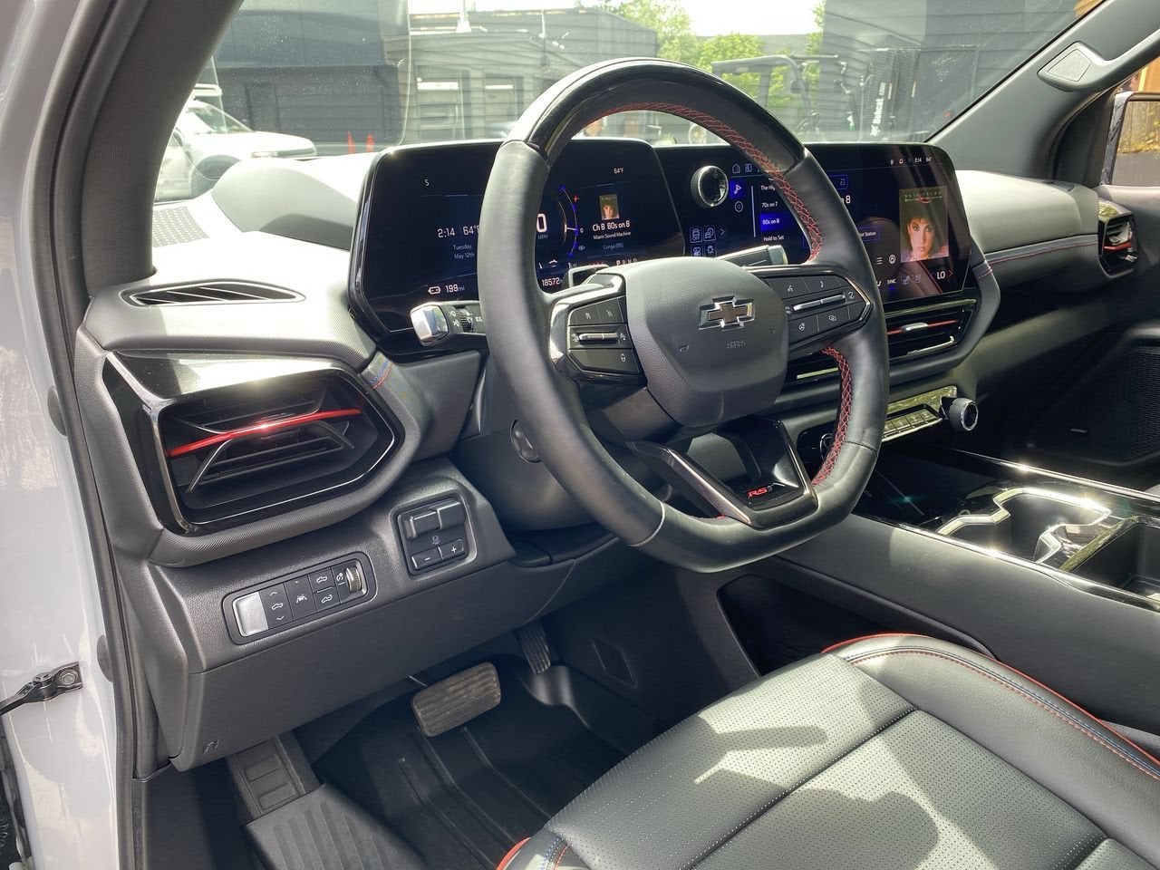 2025 Chevrolet Silverado EV RST - Max Range