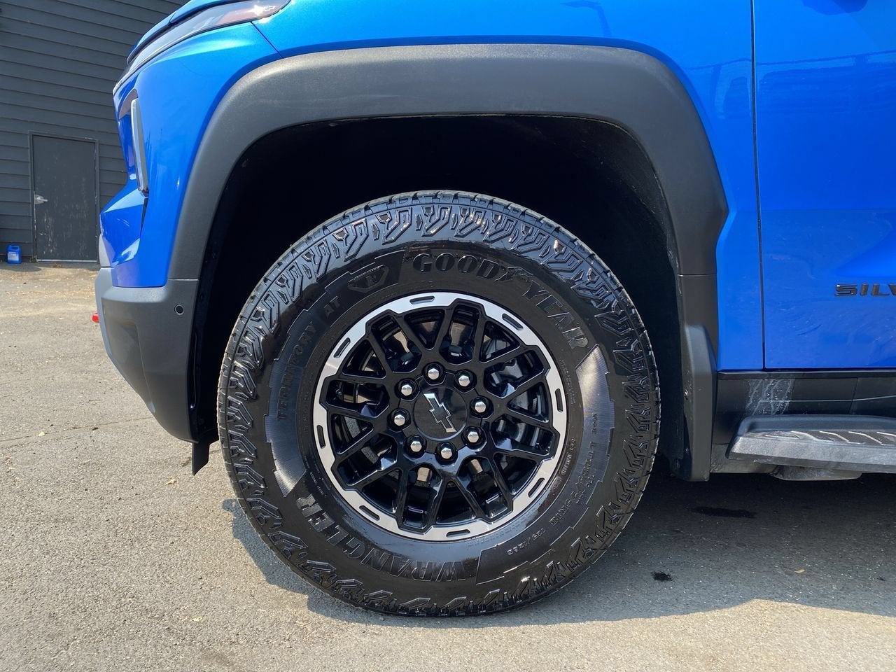 2026 Chevrolet Silverado EV Trail Boss - Max Range