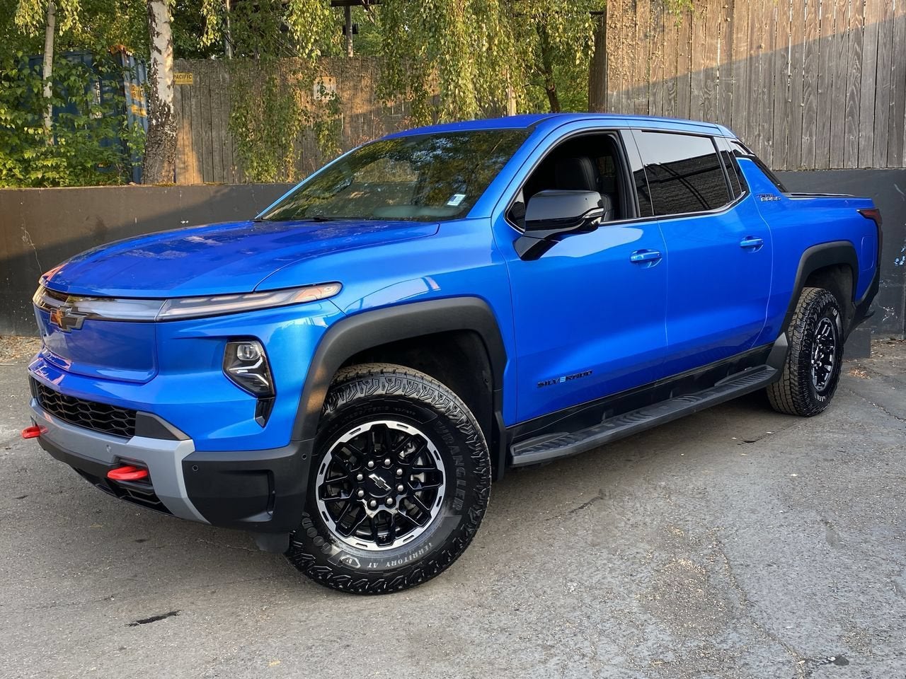 2026 Chevrolet Silverado EV Trail Boss - Max Range