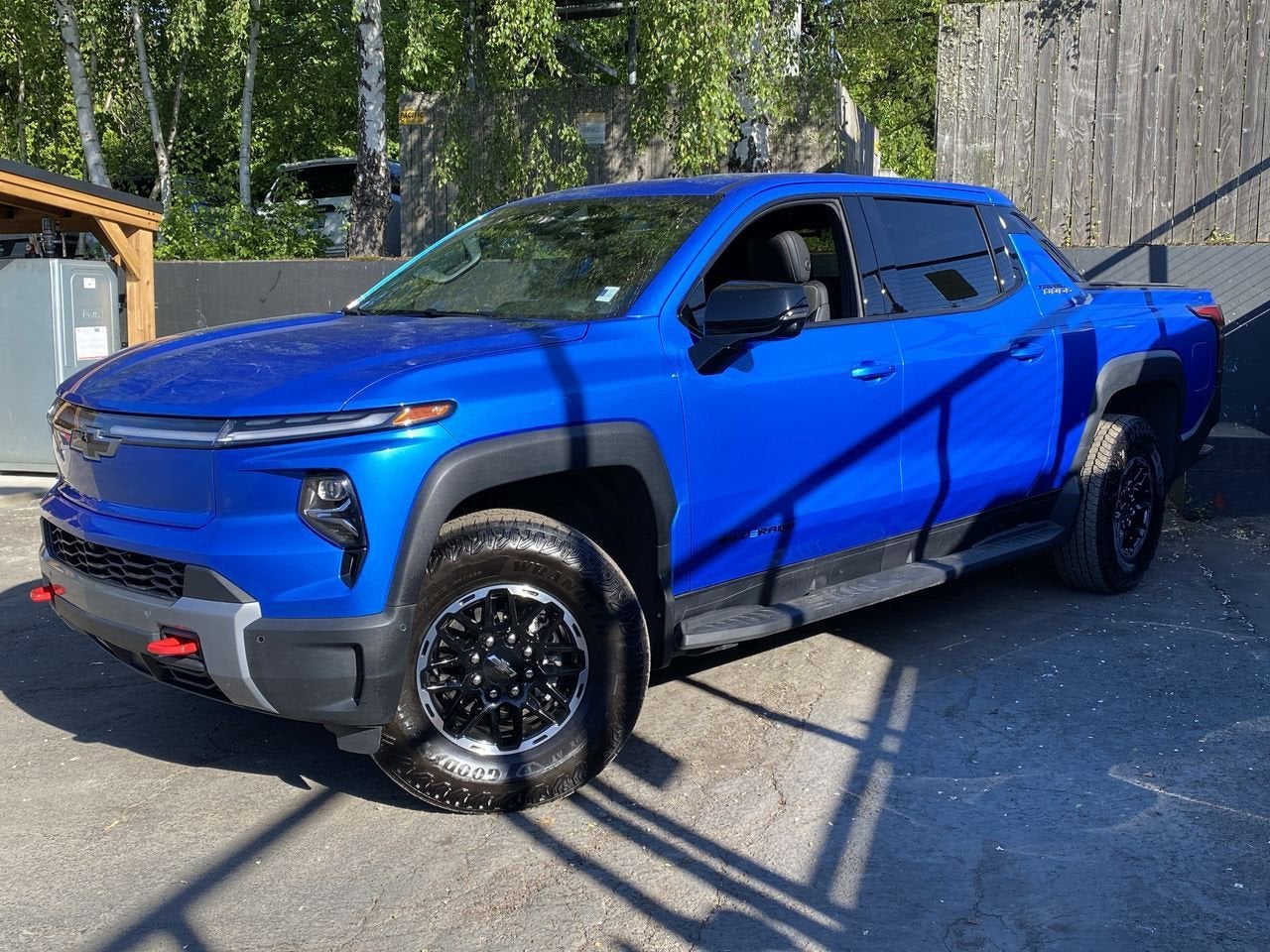 2026 Chevrolet Silverado EV Trail Boss Max Range's photo