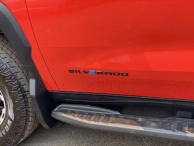 2026 Chevrolet Silverado EV Trail Boss - Max Range