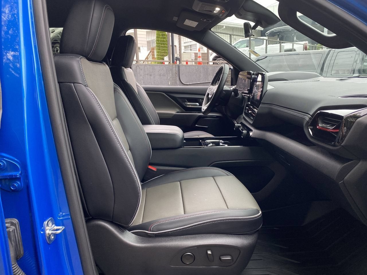 2026 Chevrolet Silverado EV Trail Boss - Max Range