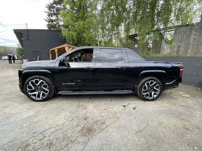 2024 Chevrolet Silverado EV RST