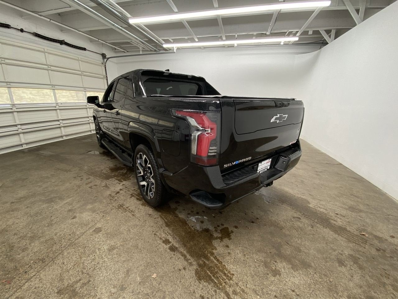 2024 Chevrolet Silverado EV RST