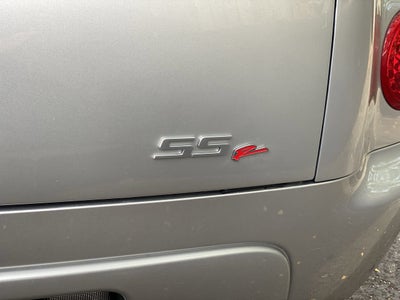 2004 Chevrolet SSR LS