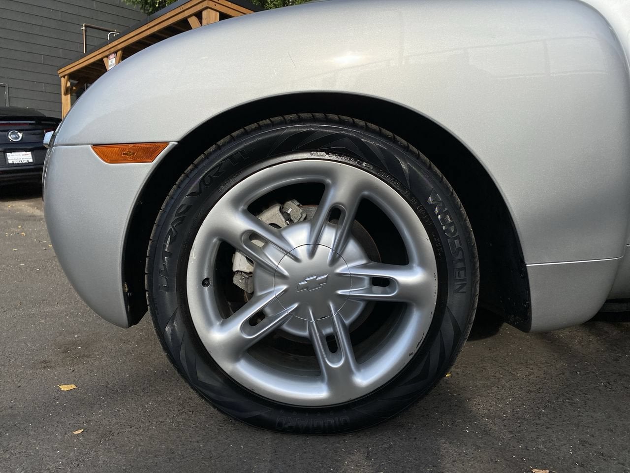 2004 Chevrolet SSR LS