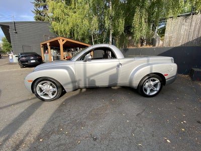 2004 Chevrolet SSR LS