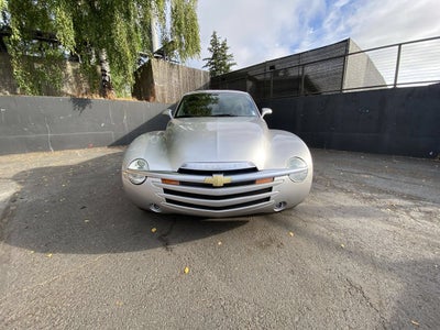 2004 Chevrolet SSR LS