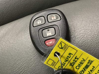 2025 Chevrolet Express Cargo WT