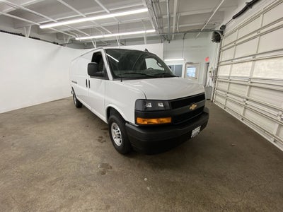 2025 Chevrolet Express Cargo WT
