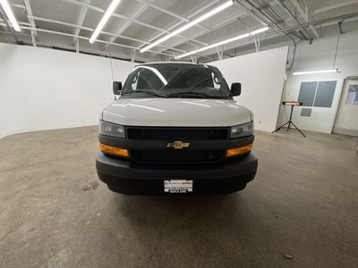2025 Chevrolet Express Cargo WT