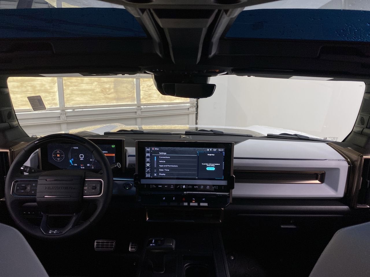 2024 GMC HUMMER EV SUV 2X