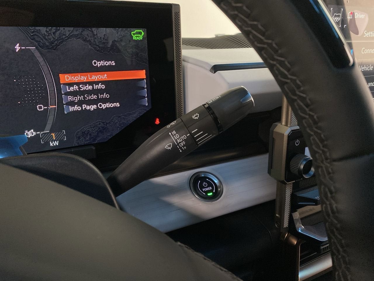 2024 GMC HUMMER EV SUV 2X