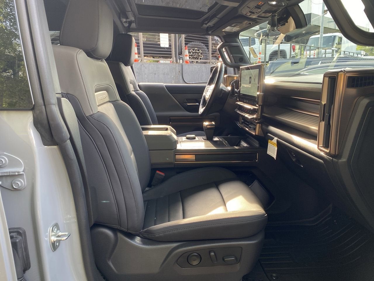 2025 GMC HUMMER EV SUV 3X