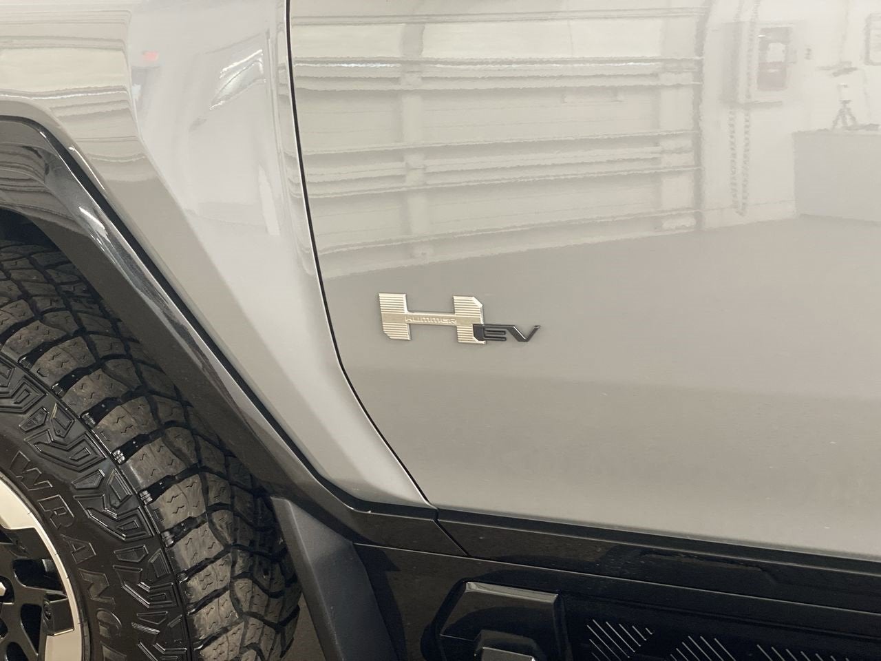 2024 GMC HUMMER EV SUV 3X