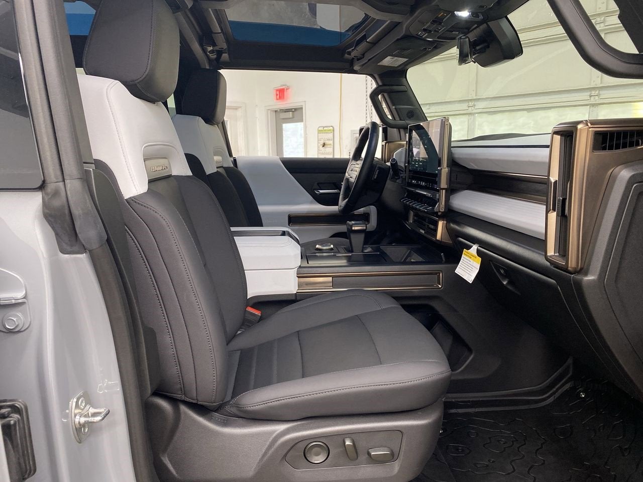 2024 GMC HUMMER EV SUV 3X