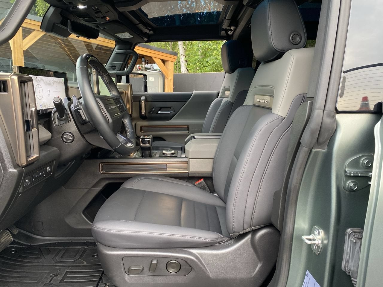 2024 GMC HUMMER EV SUV 3X