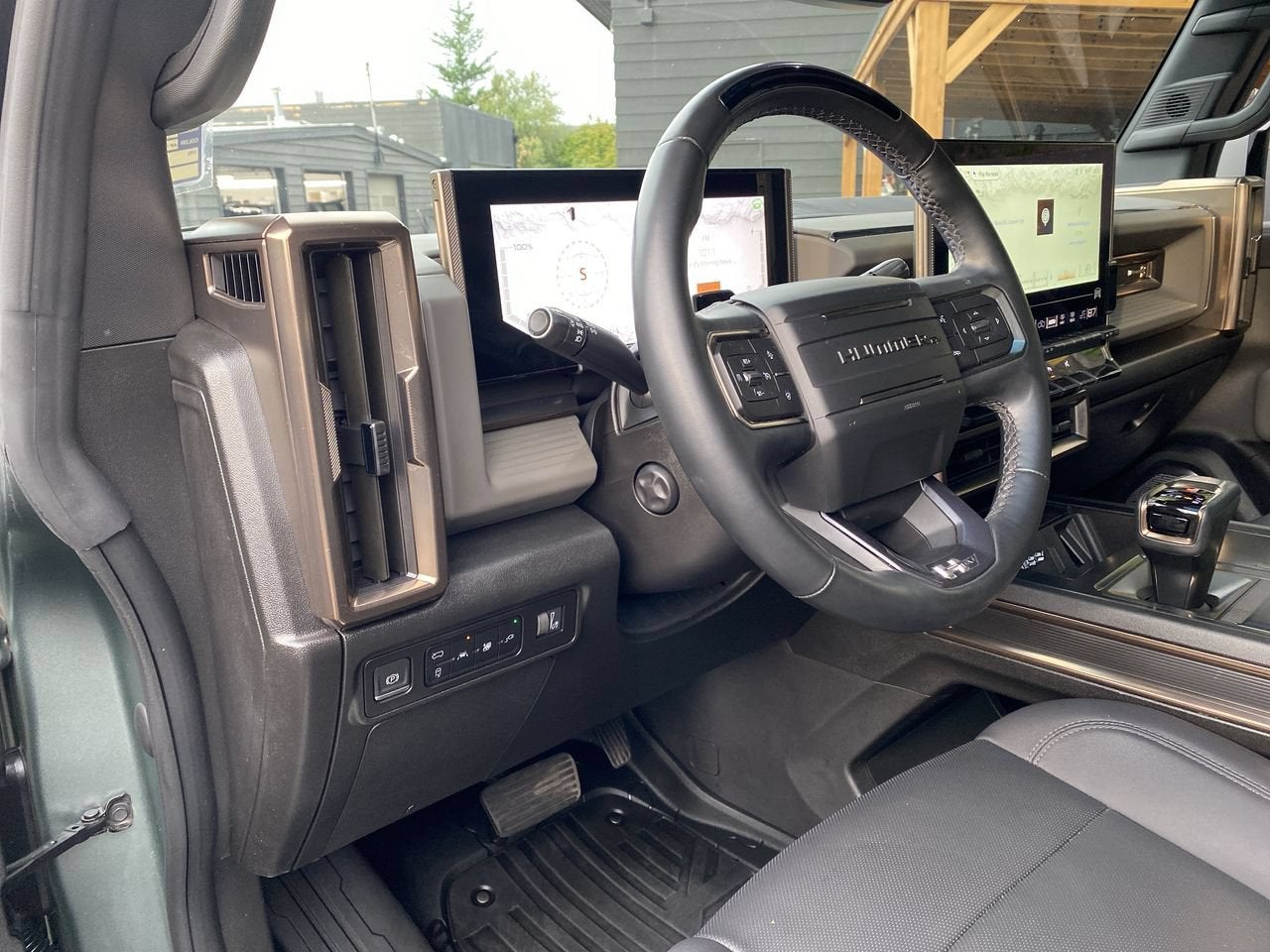 2024 GMC HUMMER EV SUV 3X