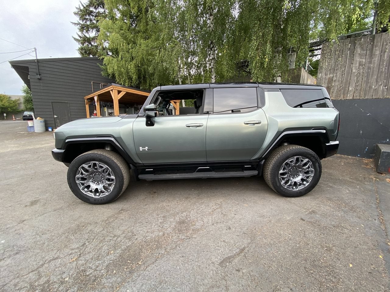2024 GMC HUMMER EV SUV 3X
