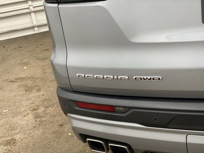 2025 GMC Acadia Elevation