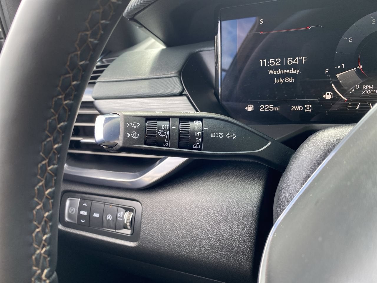 2025 GMC Acadia AT4