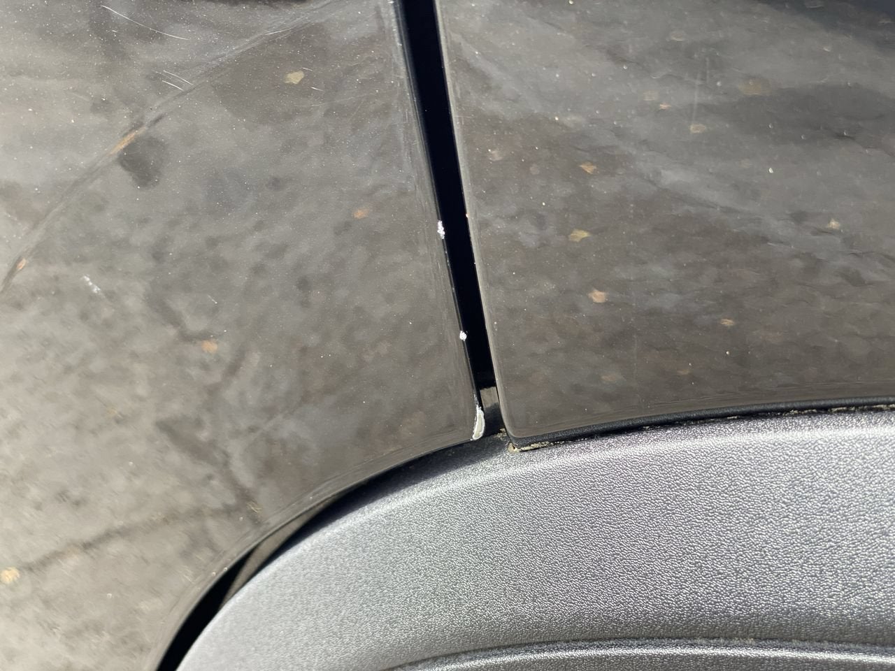 2025 GMC Acadia AT4