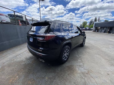 2025 GMC Acadia AT4