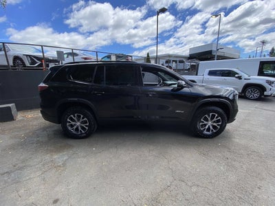 2025 GMC Acadia AT4