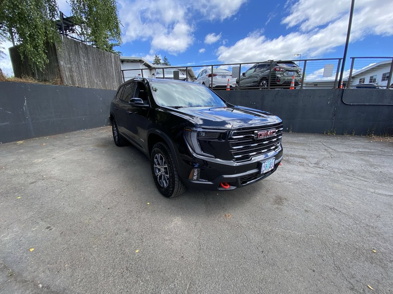 2025 GMC Acadia AT4