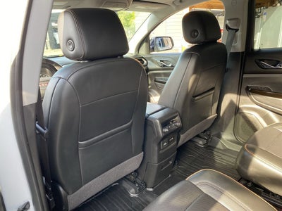 2021 GMC Acadia AT4