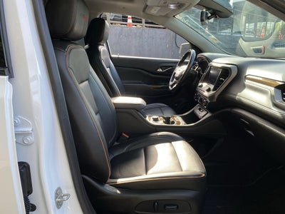 2021 GMC Acadia AT4