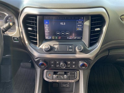 2021 GMC Acadia AT4
