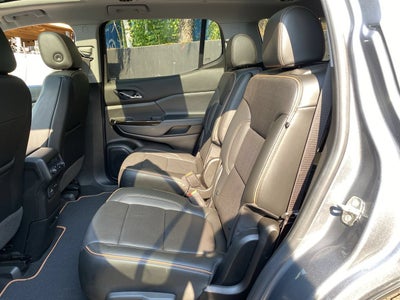2021 GMC Acadia AT4