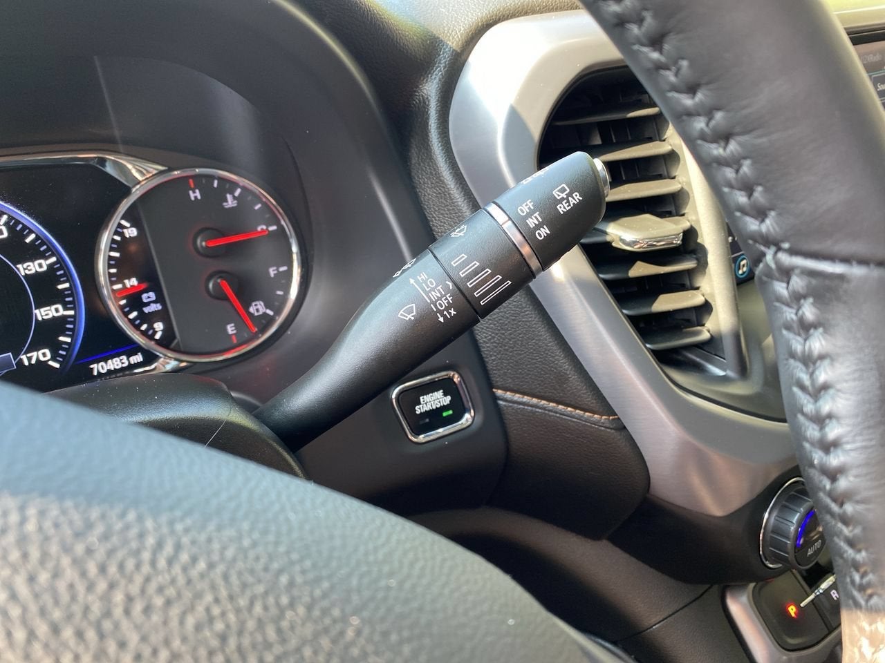 2021 GMC Acadia AT4