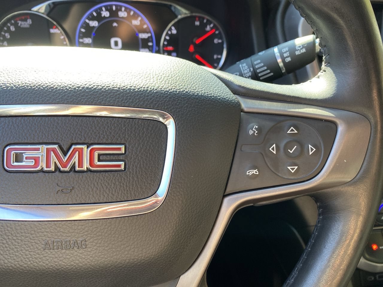 2021 GMC Acadia AT4