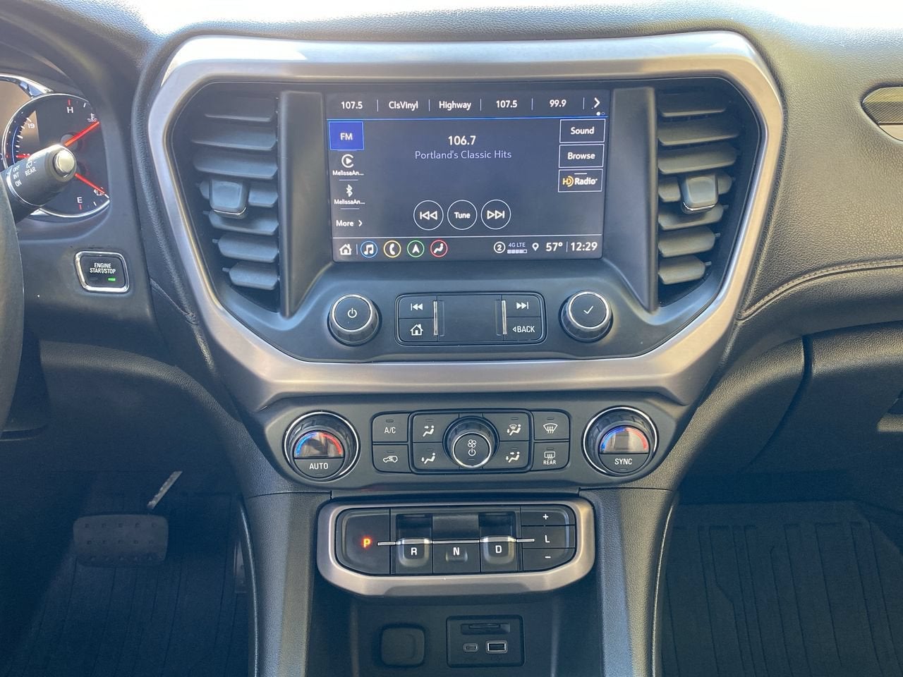 2021 GMC Acadia AT4