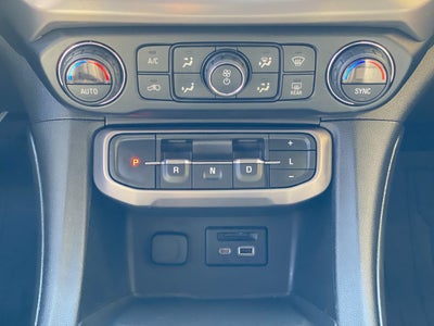 2021 GMC Acadia AT4