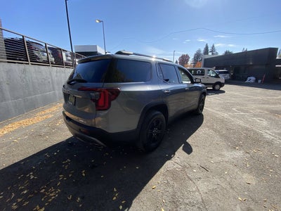 2021 GMC Acadia AT4