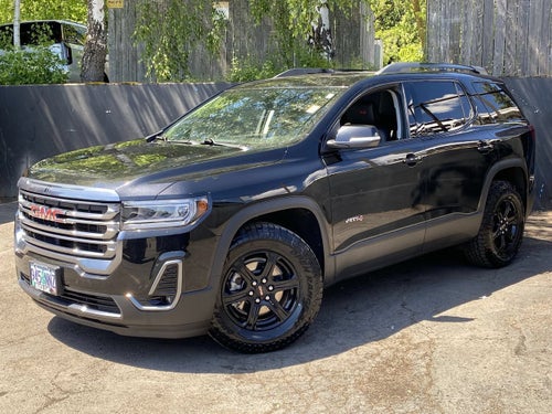 2022 GMC Acadia AT4