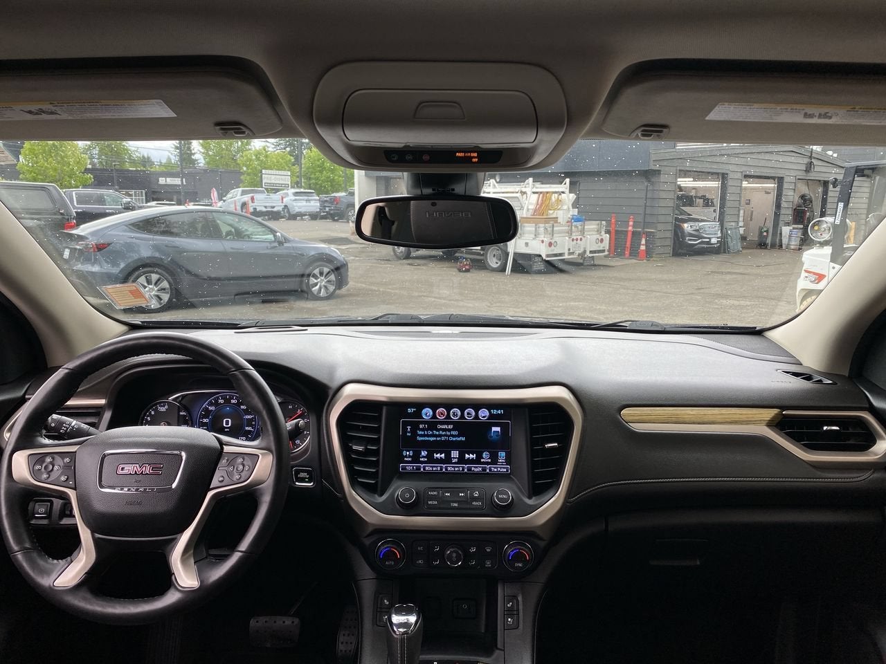 2018 GMC Acadia Denali