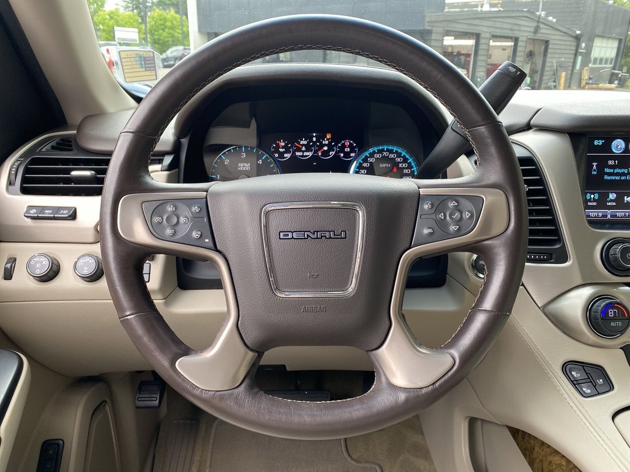2017 GMC Yukon Denali