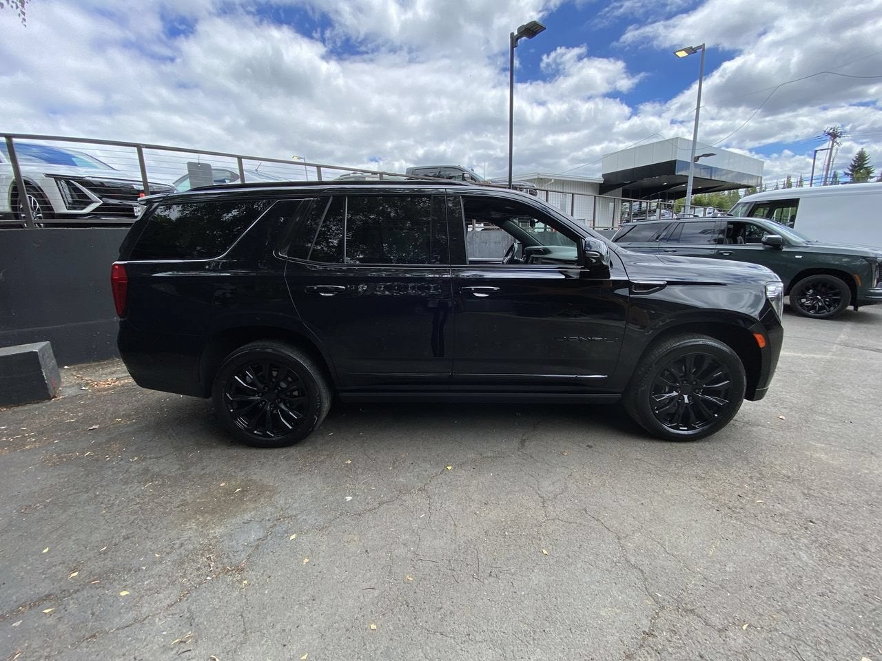 2024 GMC Yukon Denali
