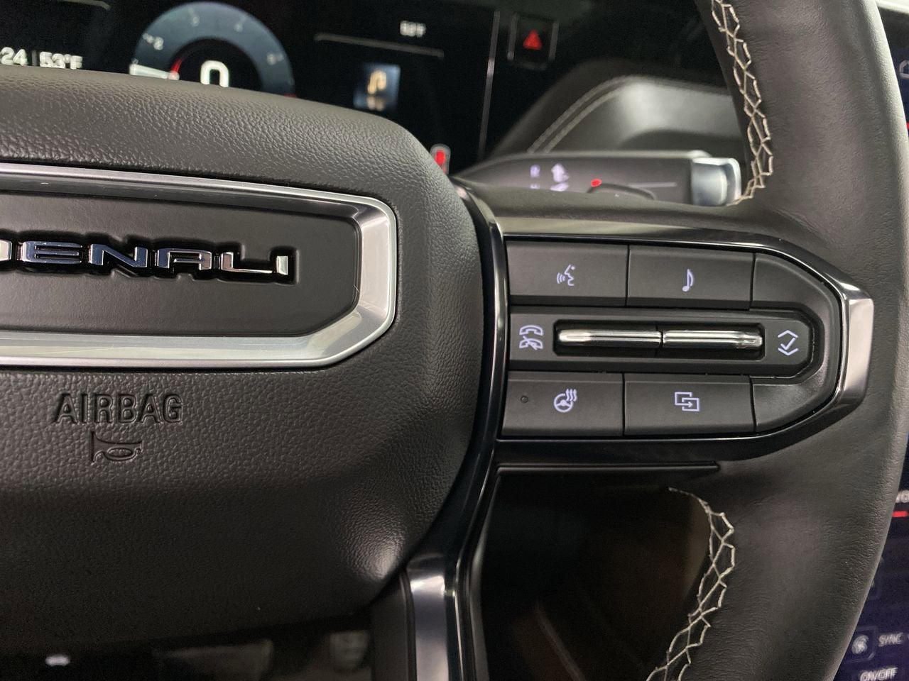 2025 GMC Yukon Denali Ultimate