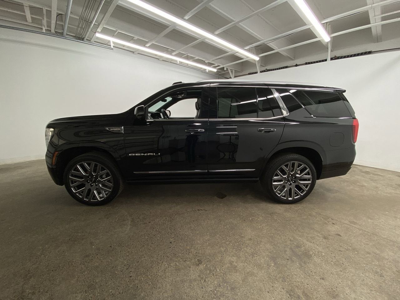 2025 GMC Yukon Denali Ultimate