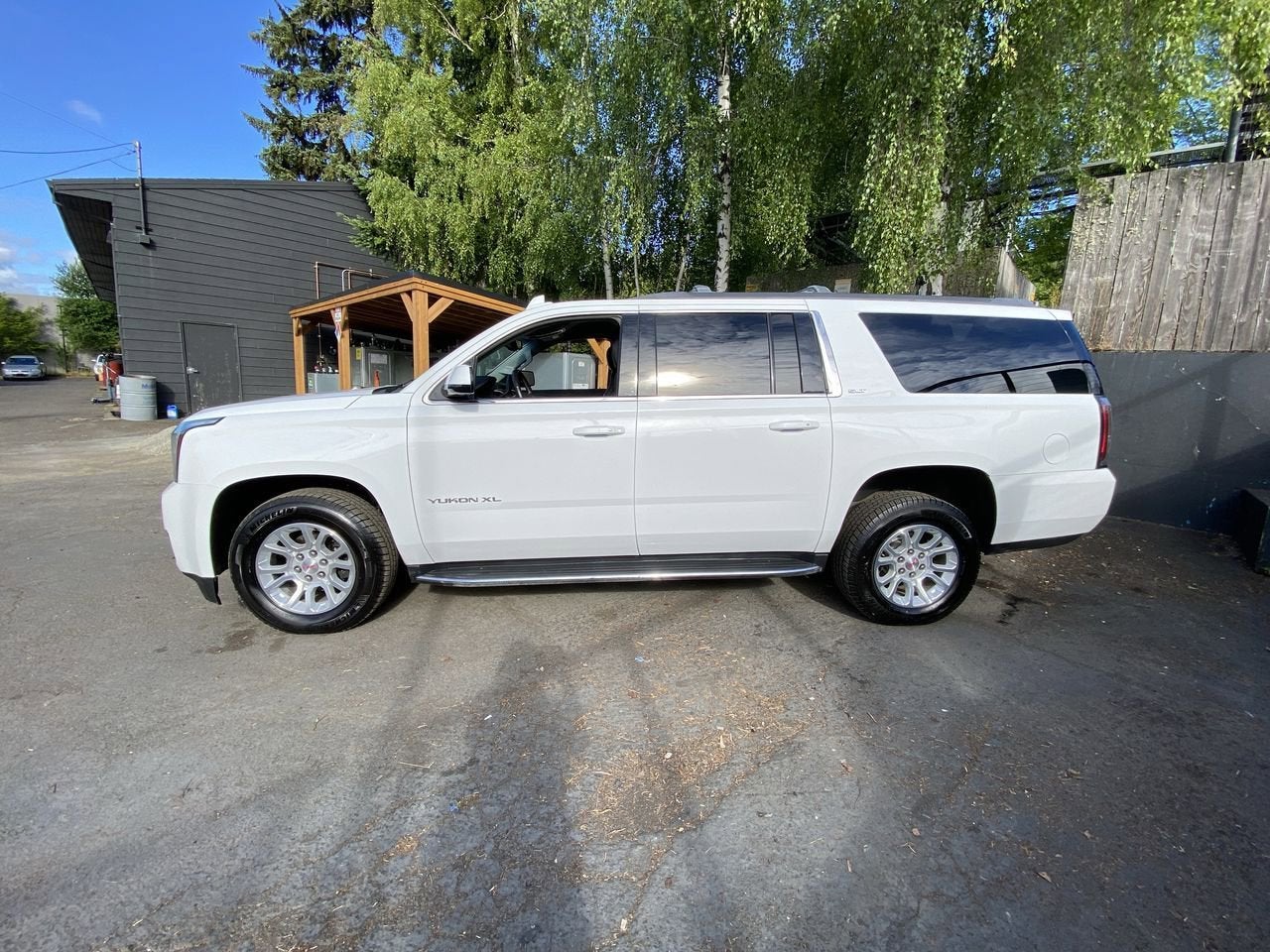 2019 GMC Yukon XL SLT