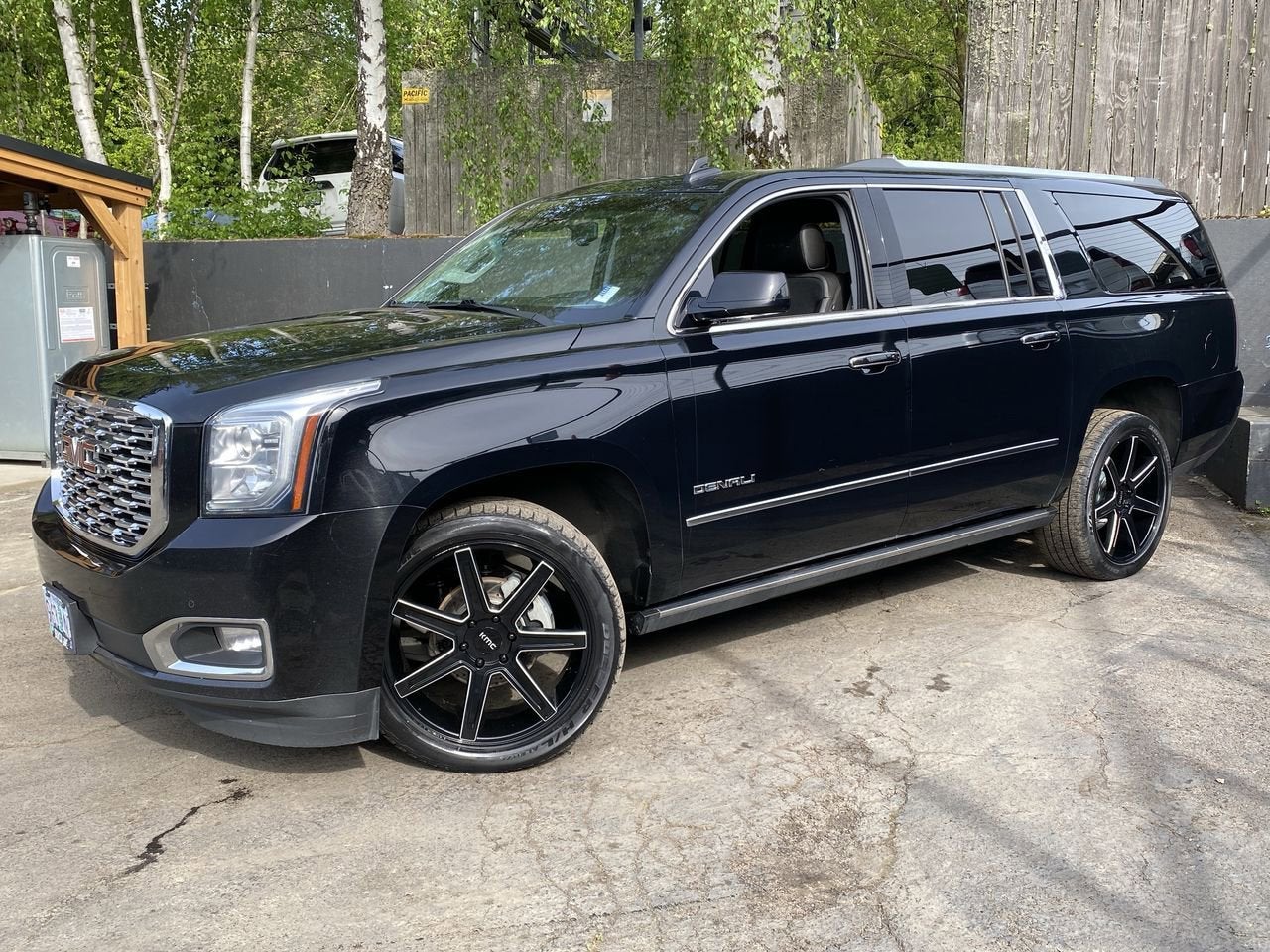 2019 GMC Yukon Denali AWD's photo