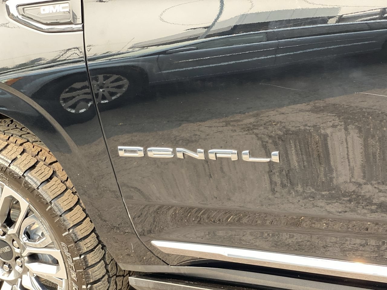 2023 GMC Yukon XL Denali Ultimate