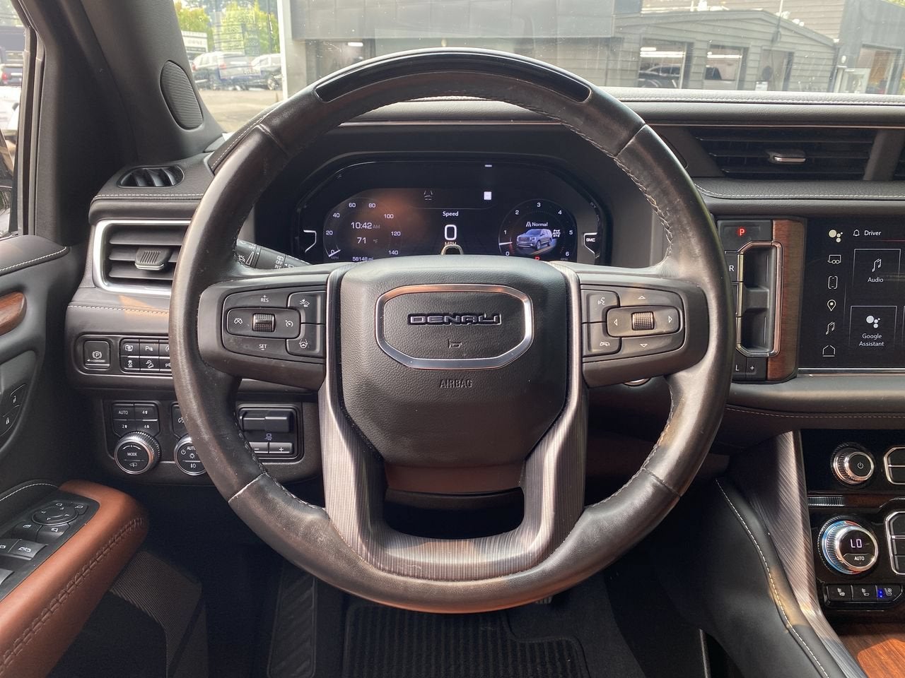 2023 GMC Yukon XL Denali Ultimate